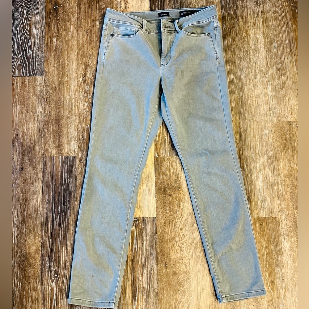 Skinny jeans